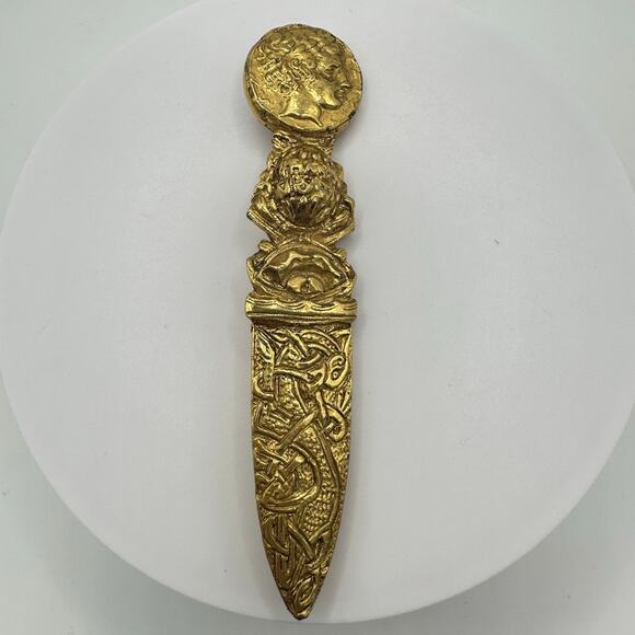 Vintage gold tone Grecco Roman style scabbard dagger cameo face 4" brooch - Picture 2 of 8